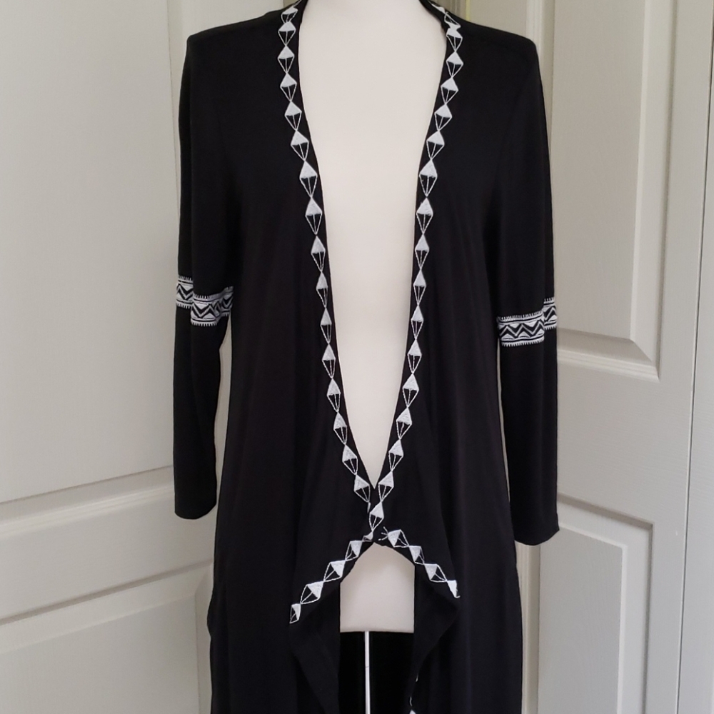 Guess Duster - Picture 2 of 8